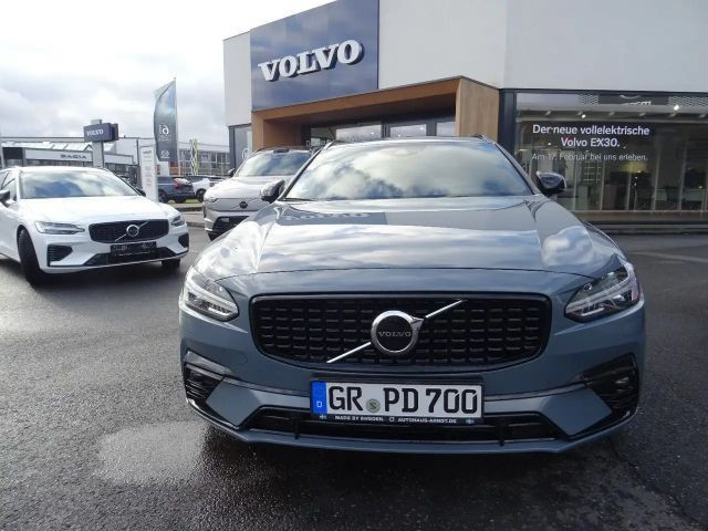 Volvo V90 AWD R-Design