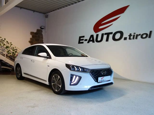 Hyundai Ioniq Plug-in