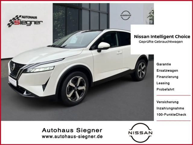 Nissan Qashqai Premiere Edition MHEV Xtronic, Nebelsche