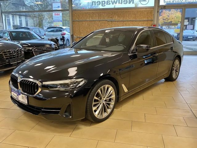 BMW 5 Serie 530 Business Line Sedan 530e