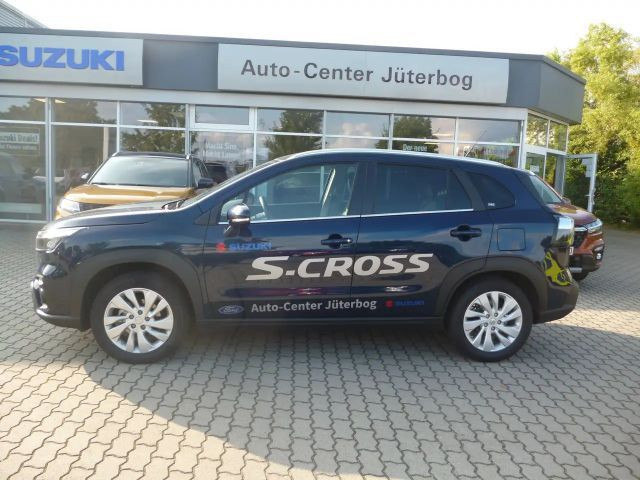 Suzuki S-Cross Hybrid