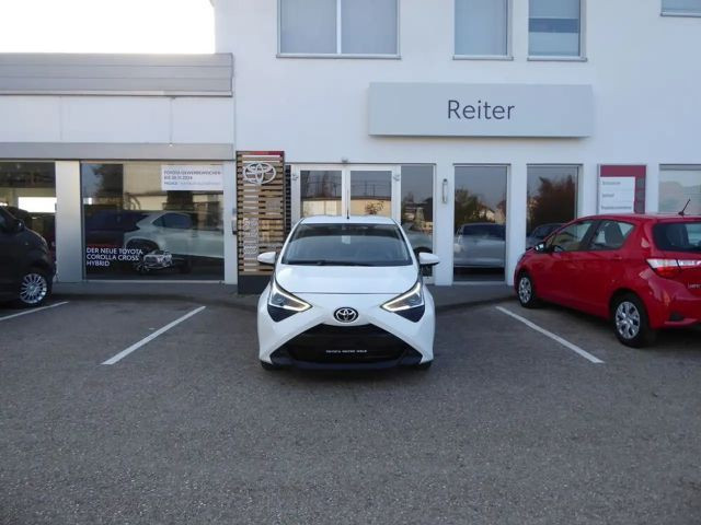 Toyota Aygo X-play VVT-i Play