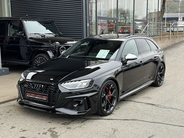 Audi RS4 Avant