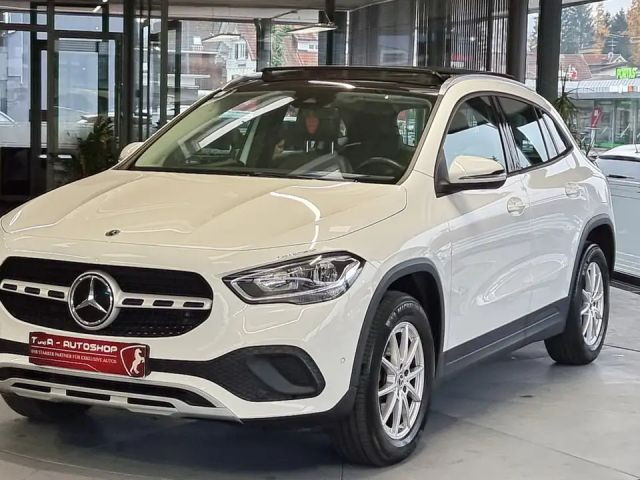 Mercedes-Benz GLA-Klasse GLA 200 GLA 200 d