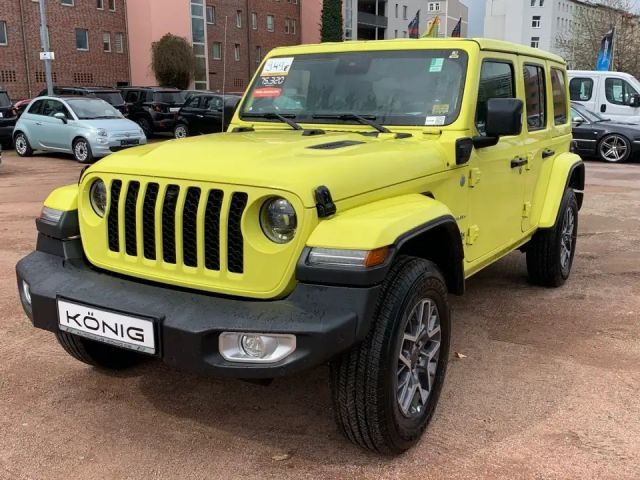 Jeep Wrangler Sahara 4x4