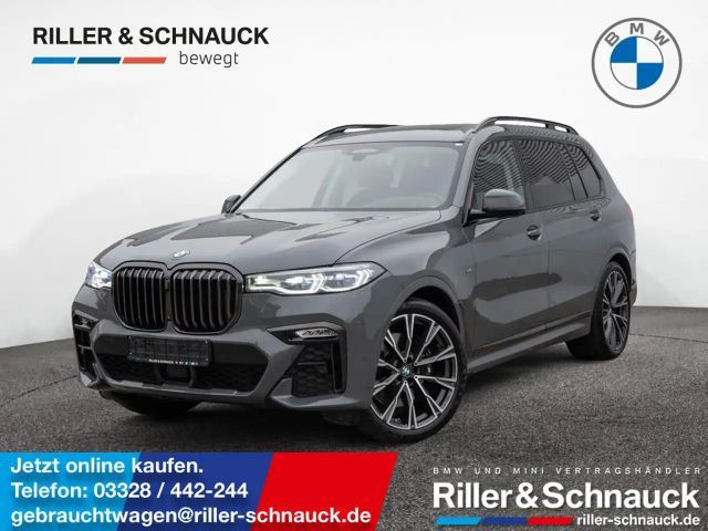 BMW X7 M50i