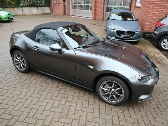 Mazda MX-5 SkyActiv Exclusive-line