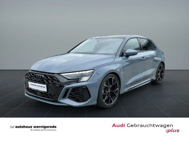 Audi RS3 Sportback Sedan S-Tronic