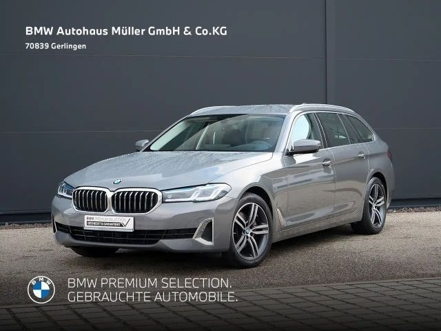 BMW 5 Serie 520 Luxury Line xDrive Touring