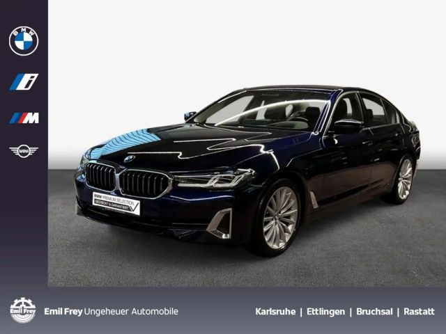 BMW 5 Serie 520 Luxury Line Sedan 520d