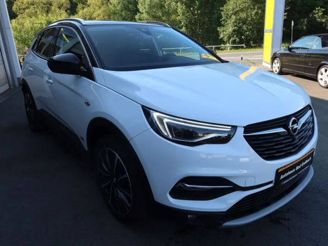 Opel Grandland X Innovation Ultimate Hybrid