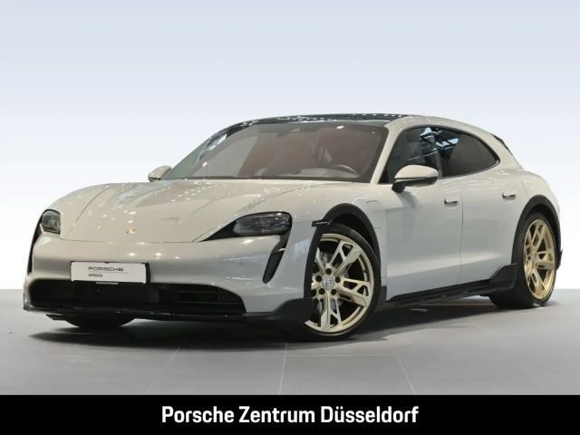 Porsche Taycan Cross Turismo 4