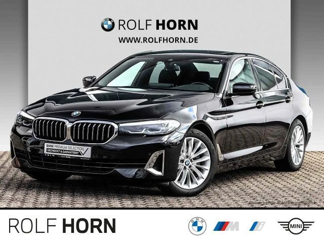 BMW 5 Serie 520 Luxury Line Sedan 520d