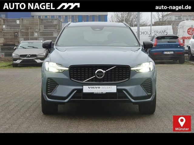 Volvo XC60 Plus Dark