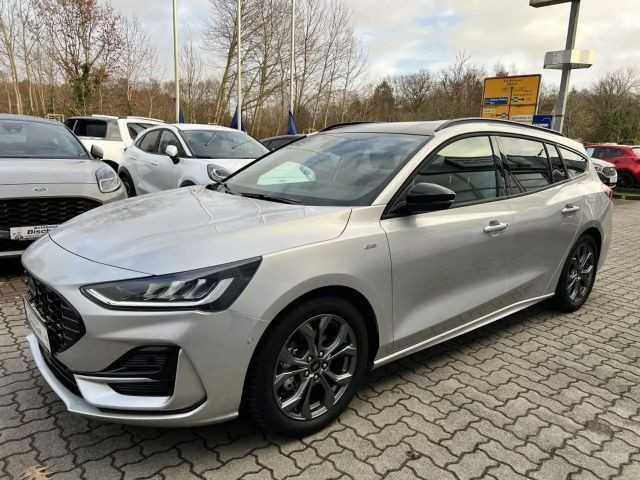 Ford Focus EcoBoost Wagon ST Line