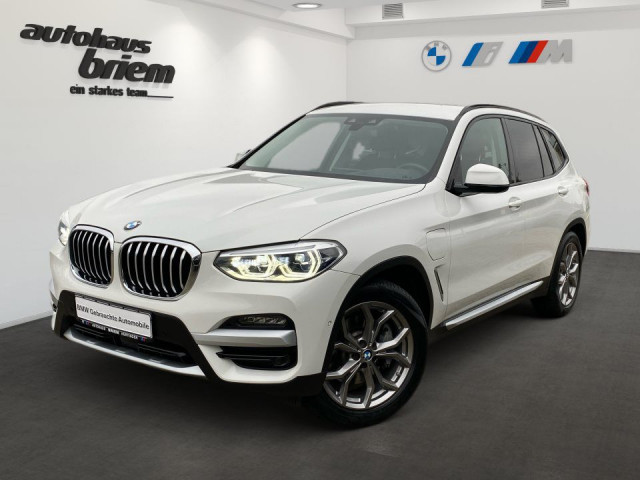 BMW X3 xDrive30e