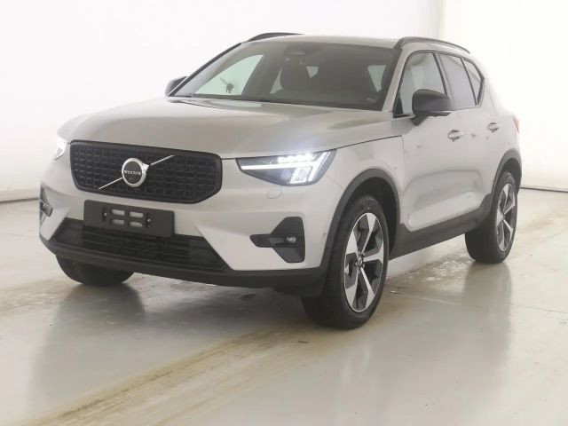 Volvo XC40 Plus Dark