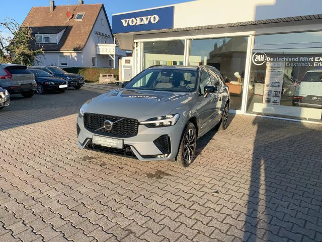 Volvo XC60 AWD Plus Dark