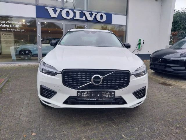 Volvo XC60 R-Design Recharge