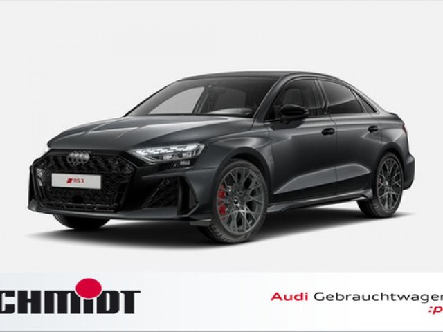 Audi RS3 Sedan Quattro S-Tronic