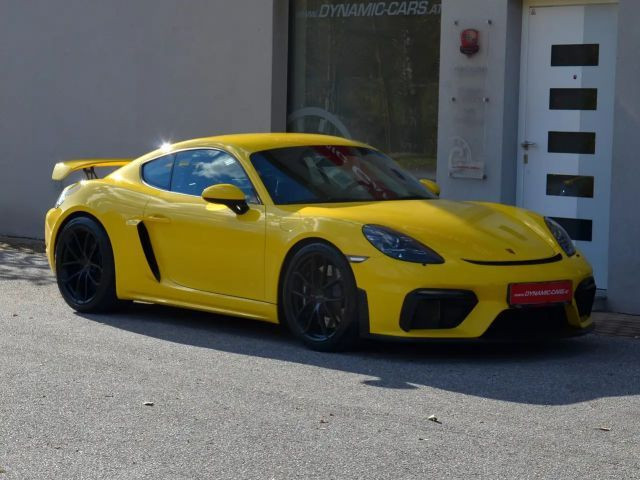 Porsche Cayman Coupé 4