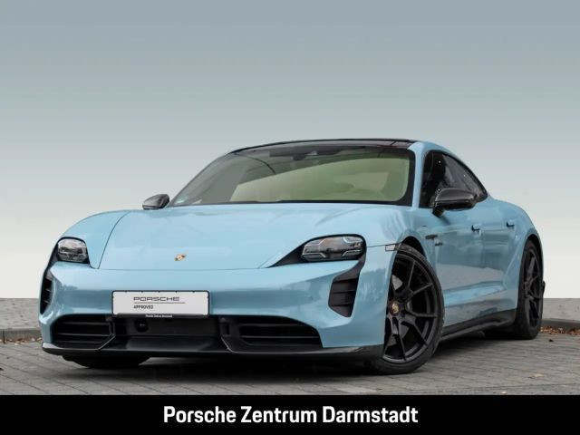 Porsche Taycan GTS