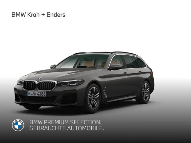 BMW 5 Serie 530 dMSportTouring+Navi+DAB+HUD+RFK+Leder+eSitze