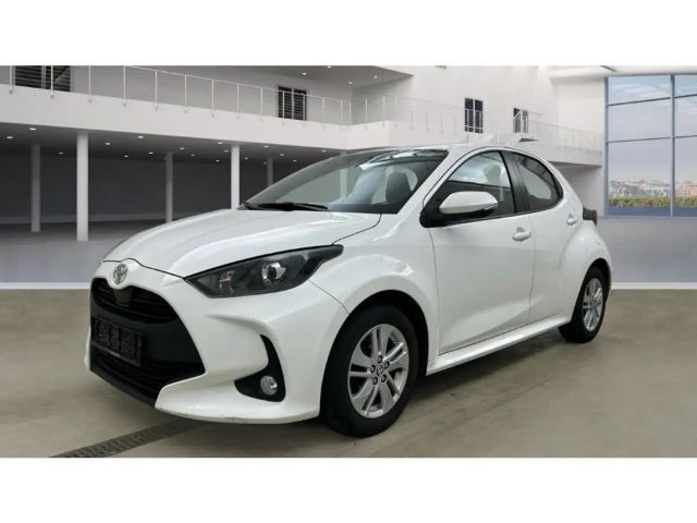 Toyota Yaris Club