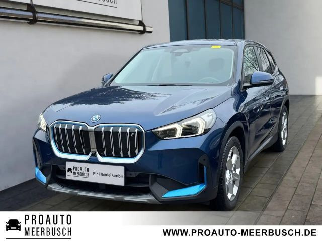 BMW iX1 xDrive