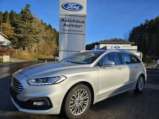 Ford Mondeo Titanium