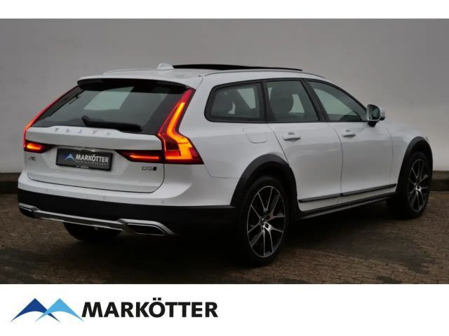 Volvo V90 Cross Country AWD D5