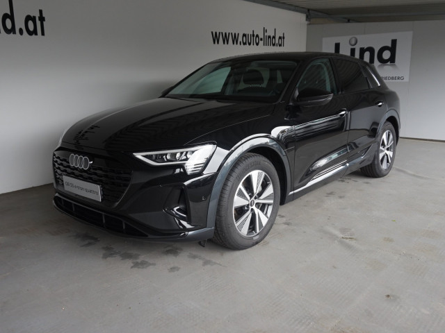 Audi Q8 e-tron Quattro Business 55