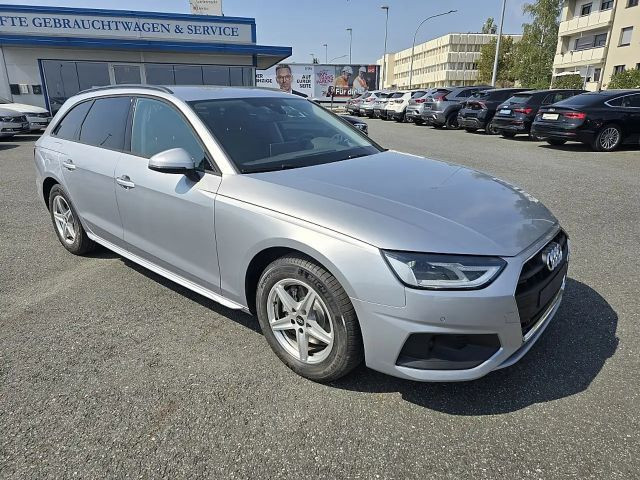 Audi A4 Avant S-Tronic 35 TDI