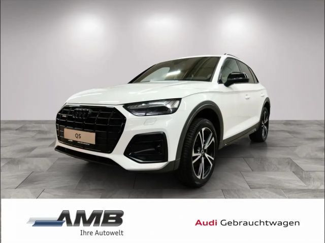 Audi Q5 S-Line 40 TDI