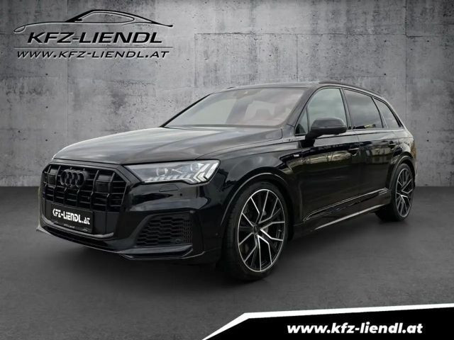 Audi Q7 Quattro S-Line 55 TFSI