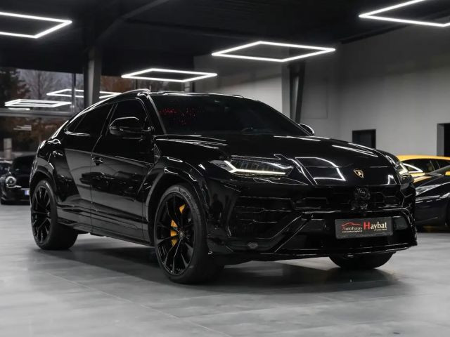 Lamborghini Urus Carbon-Fond TV-Q Citura-Starlight-23"