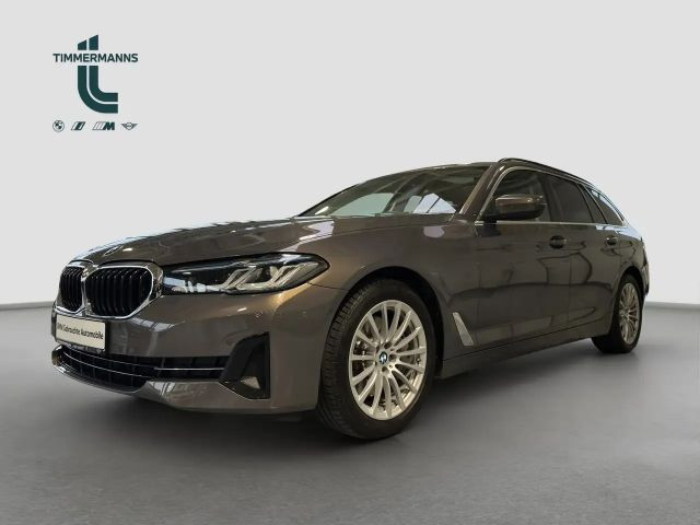 BMW 5 Serie 540 xDrive Touring 540i