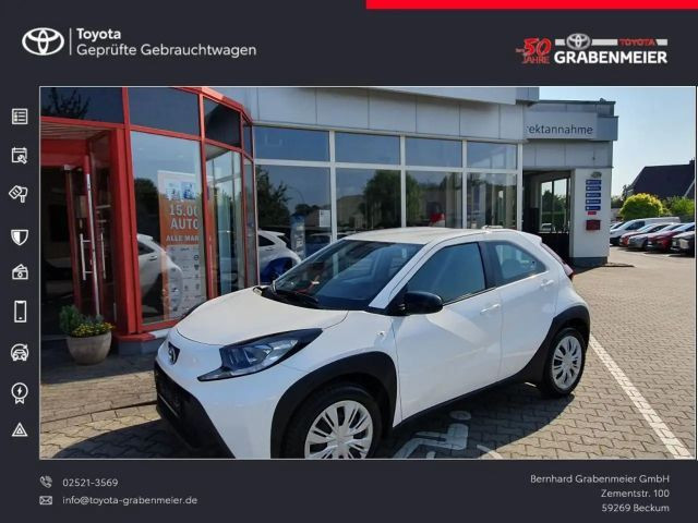 Toyota Aygo X Play