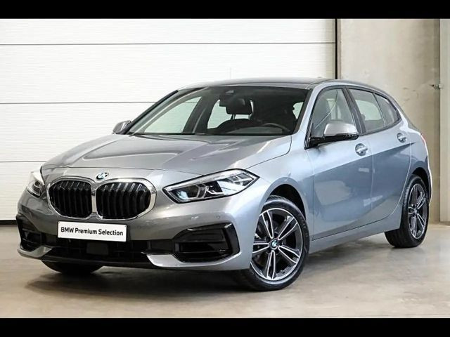 BMW 1 Serie 116 Sport Line Sedan