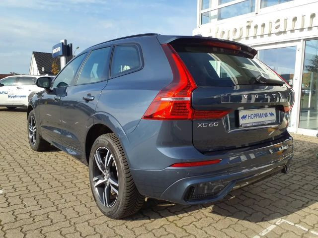 Volvo XC60 AWD Plus Dark