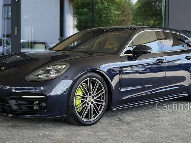 Porsche Panamera E-Hybrid Sport Turismo 4