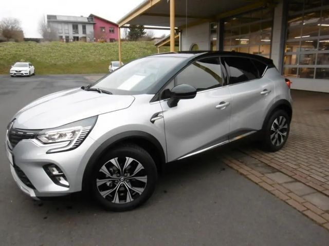 Renault Captur EDC TCe 140 Techno