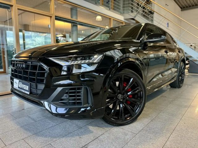 Audi Q8 Quattro S-Line Hybride 55 TFSI