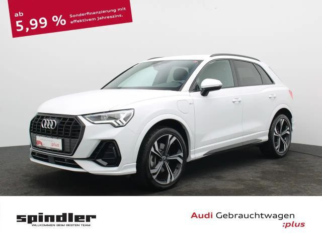 Audi Q3 S-Line S-Tronic