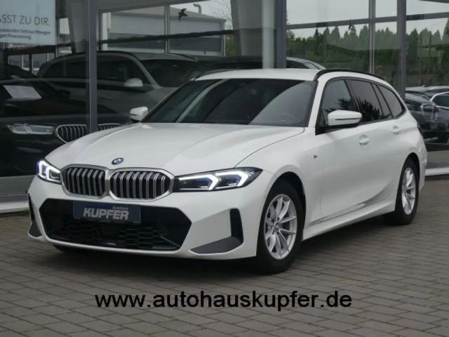 BMW 3 Serie 320 M-Sport Touring 320i