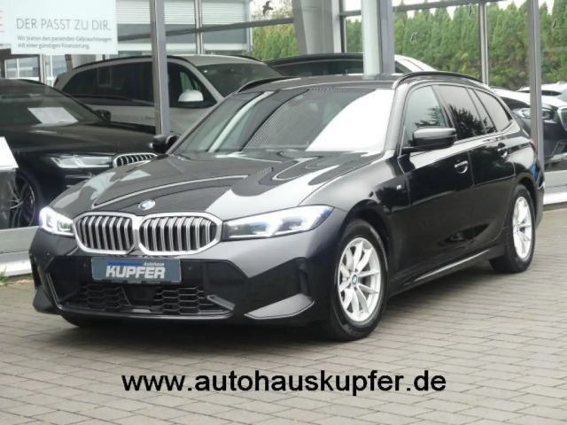 BMW 3 Serie 320 M-Sport Touring 320i