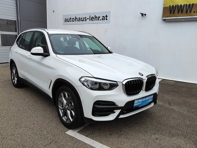 BMW X3 xDrive30e