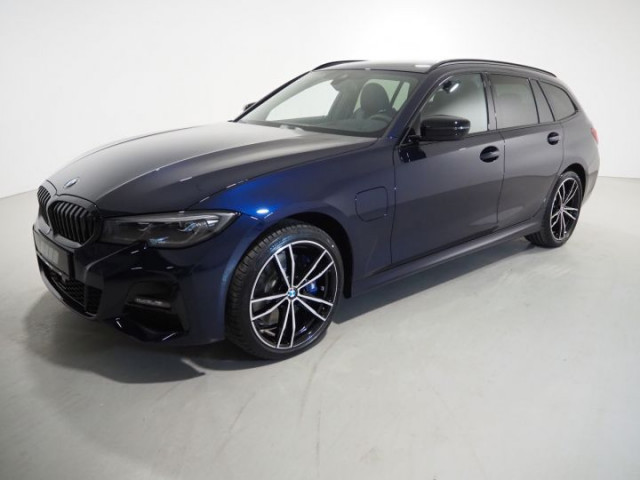 BMW 3 Serie 330 xDrive Touring 330e