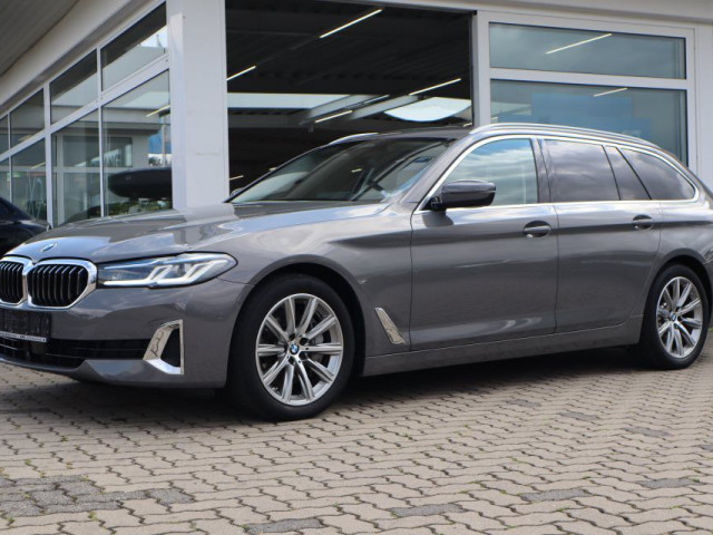 BMW 5 Serie 530 xDrive Touring 530d