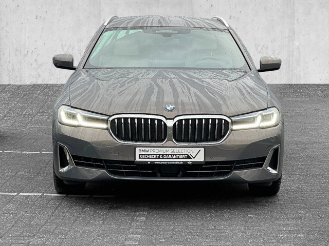 BMW 5 Serie 540 xDrive Touring 540i